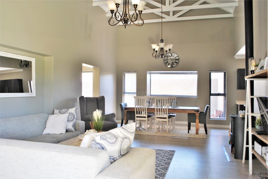 3 Bedroom Property for Sale in Copperleaf Estate Gauteng