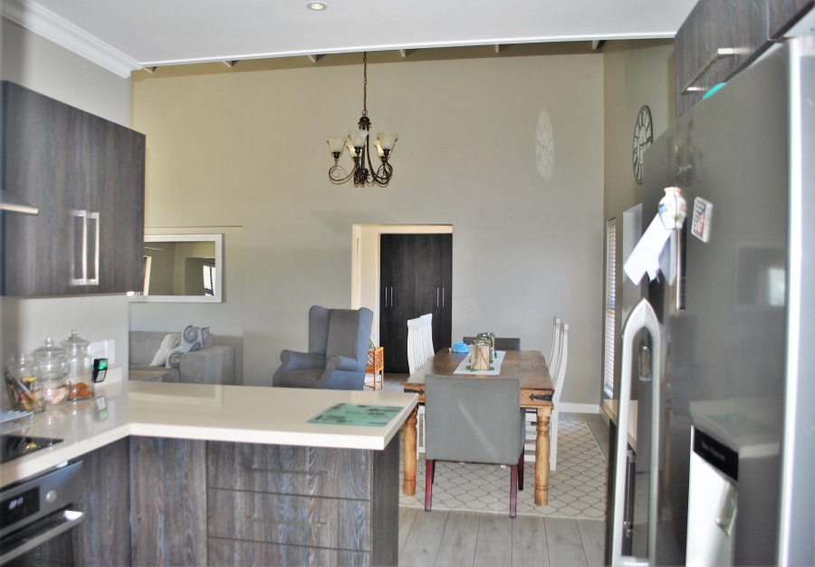 3 Bedroom Property for Sale in Copperleaf Estate Gauteng