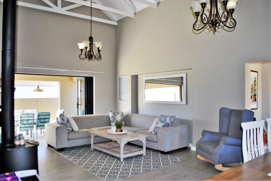 3 Bedroom Property for Sale in Copperleaf Estate Gauteng