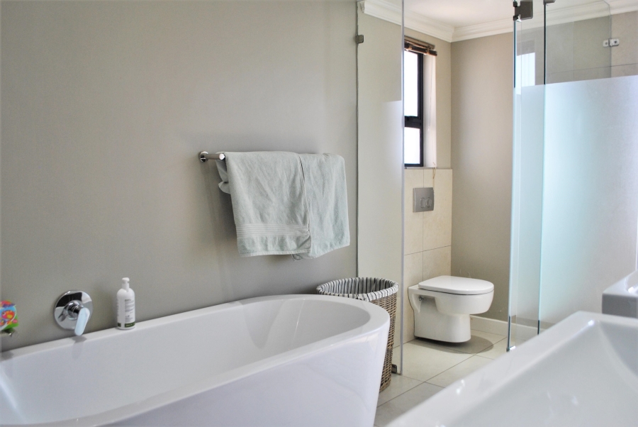 3 Bedroom Property for Sale in Copperleaf Estate Gauteng