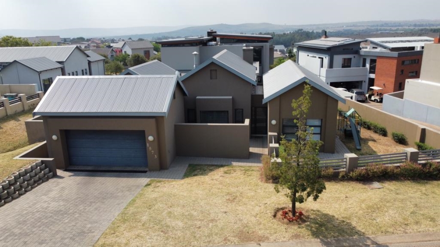 3 Bedroom Property for Sale in Copperleaf Estate Gauteng