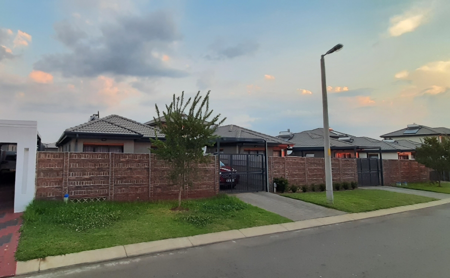 To Let 3 Bedroom Property for Rent in Leopard