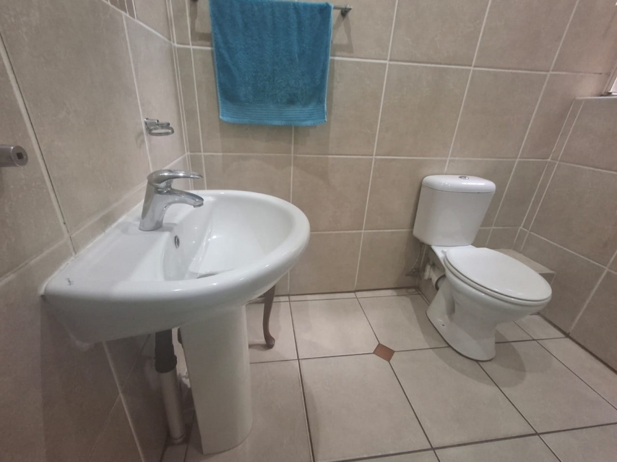 3 Bedroom Property for Sale in Ravenswood Gauteng