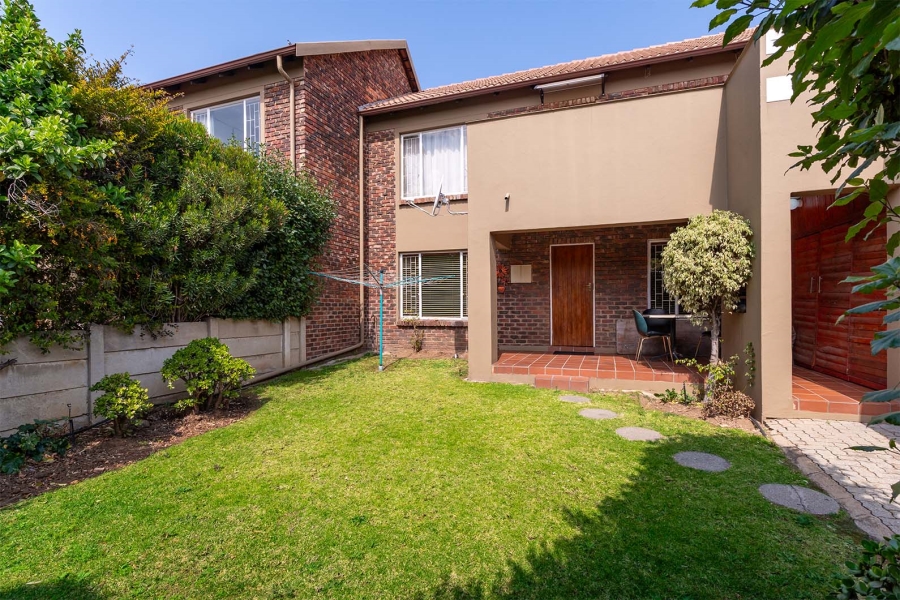 2 Bedroom Property for Sale in Eden Glen Gauteng