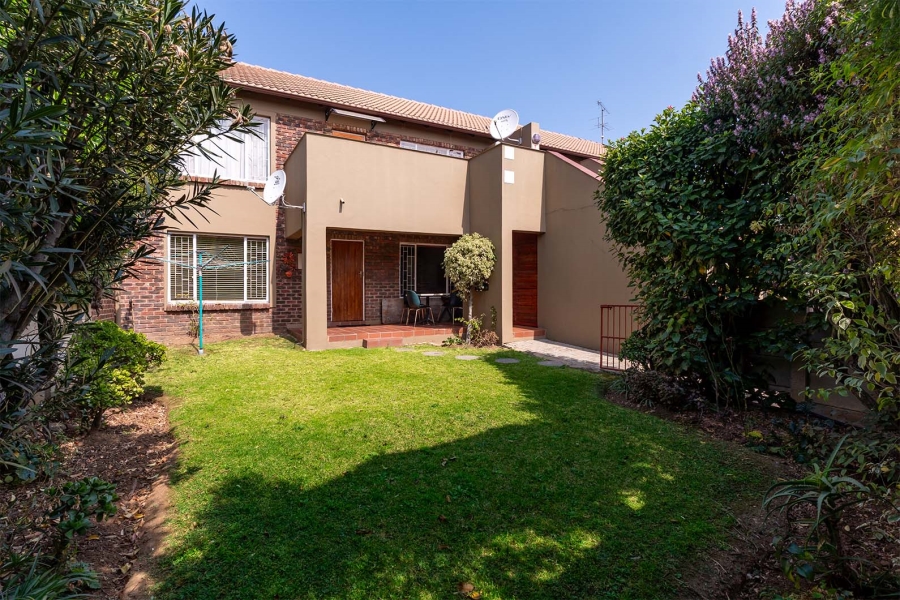 2 Bedroom Property for Sale in Eden Glen Gauteng