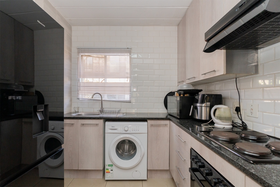 2 Bedroom Property for Sale in Eden Glen Gauteng