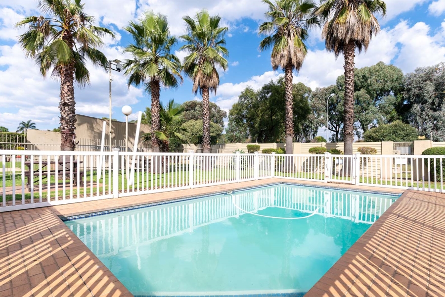 2 Bedroom Property for Sale in Eden Glen Gauteng