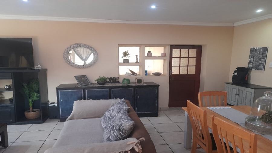 4 Bedroom Property for Sale in Vanderbijlpark SW 1 Gauteng