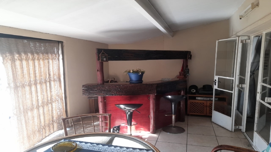 4 Bedroom Property for Sale in Vanderbijlpark SW 1 Gauteng