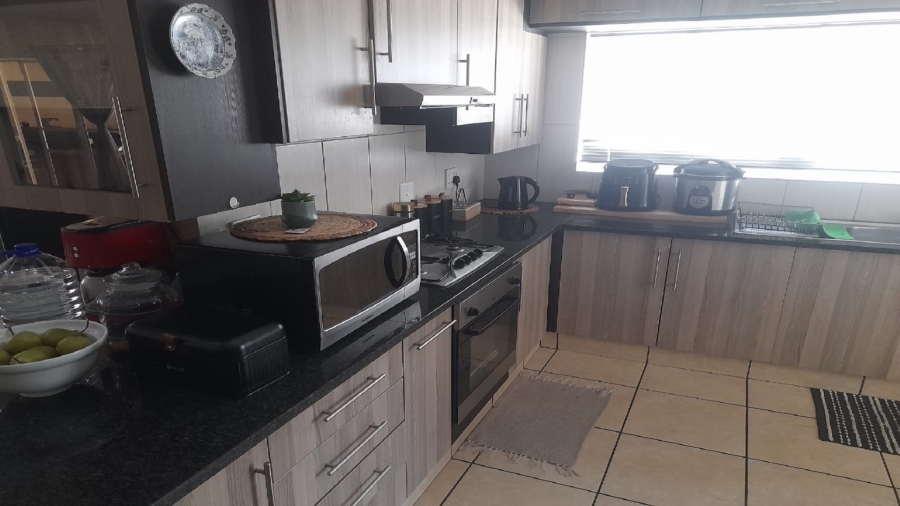 4 Bedroom Property for Sale in Vanderbijlpark SW 1 Gauteng