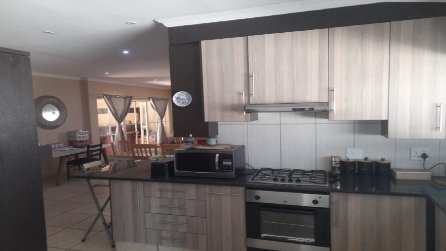 4 Bedroom Property for Sale in Vanderbijlpark SW 1 Gauteng