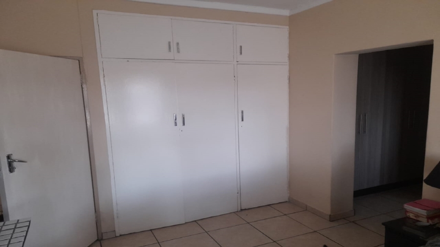 4 Bedroom Property for Sale in Vanderbijlpark SW 1 Gauteng