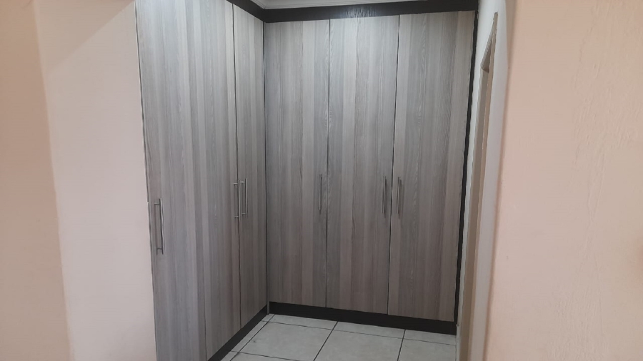 4 Bedroom Property for Sale in Vanderbijlpark SW 1 Gauteng
