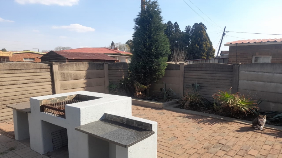 4 Bedroom Property for Sale in Vanderbijlpark SW 1 Gauteng
