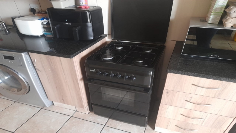 4 Bedroom Property for Sale in Vanderbijlpark SW 1 Gauteng