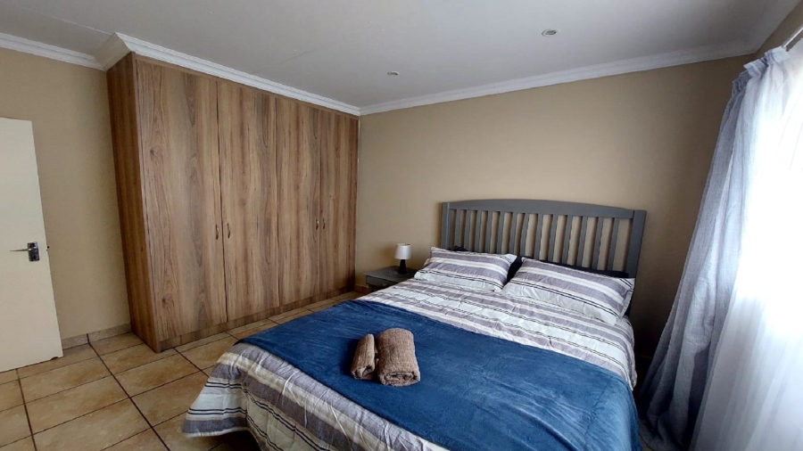 4 Bedroom Property for Sale in Vanderbijlpark SW 1 Gauteng