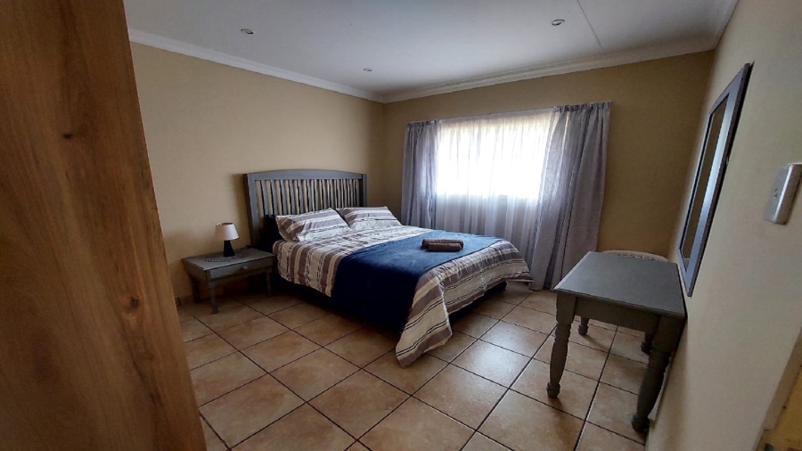 4 Bedroom Property for Sale in Vanderbijlpark SW 1 Gauteng
