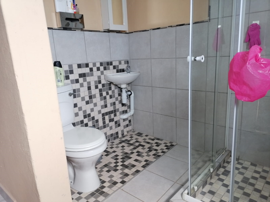 3 Bedroom Property for Sale in Birchleigh North Gauteng