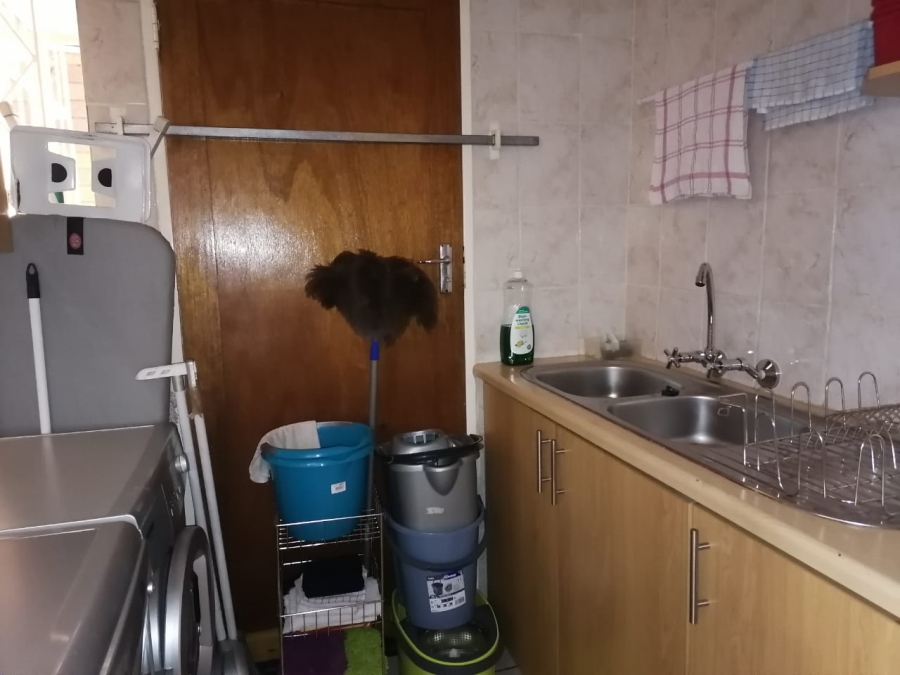 3 Bedroom Property for Sale in Birchleigh North Gauteng