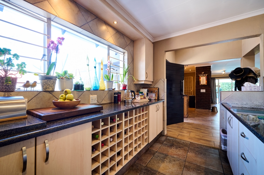 3 Bedroom Property for Sale in Vorna Valley Gauteng
