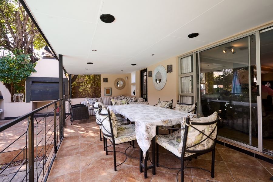 3 Bedroom Property for Sale in Vorna Valley Gauteng