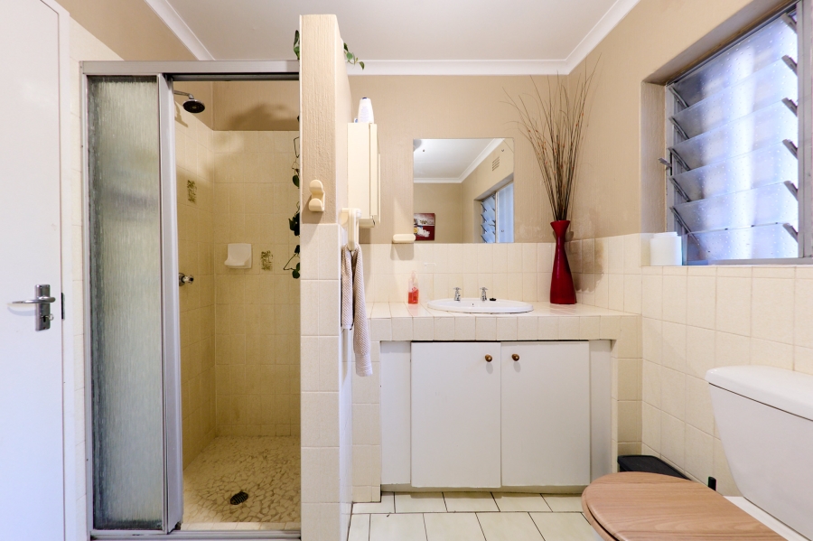 3 Bedroom Property for Sale in Vorna Valley Gauteng