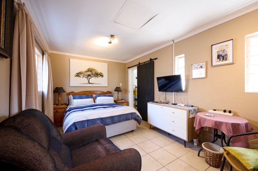 3 Bedroom Property for Sale in Vorna Valley Gauteng