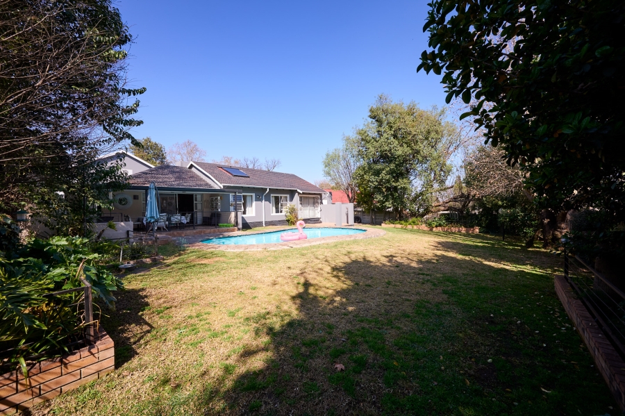 3 Bedroom Property for Sale in Vorna Valley Gauteng