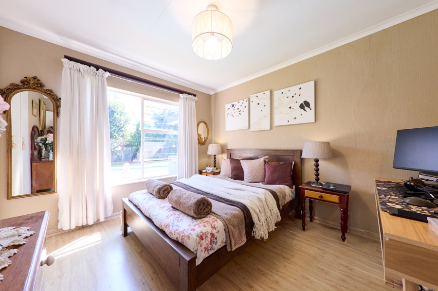 3 Bedroom Property for Sale in Vorna Valley Gauteng