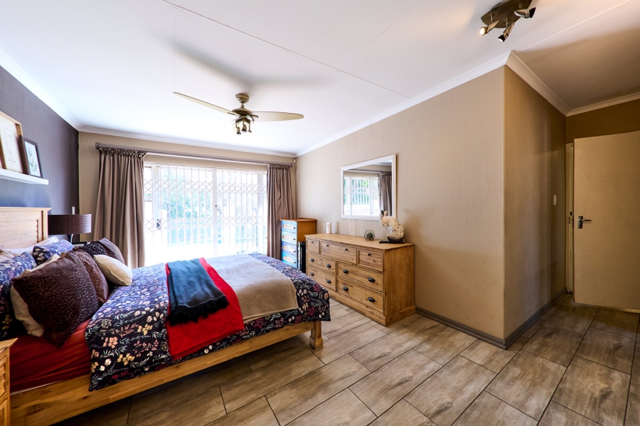 3 Bedroom Property for Sale in Vorna Valley Gauteng