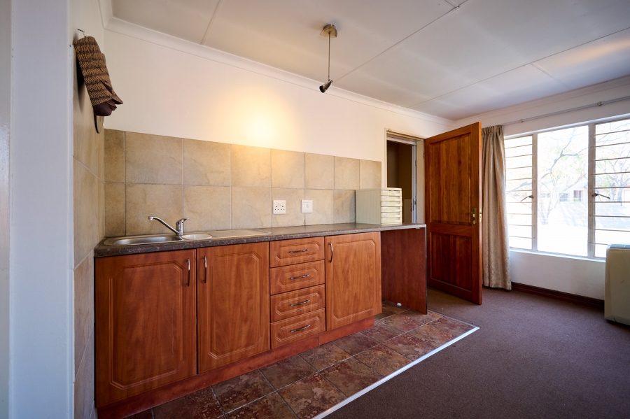 3 Bedroom Property for Sale in Vorna Valley Gauteng