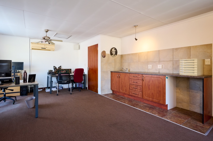 3 Bedroom Property for Sale in Vorna Valley Gauteng