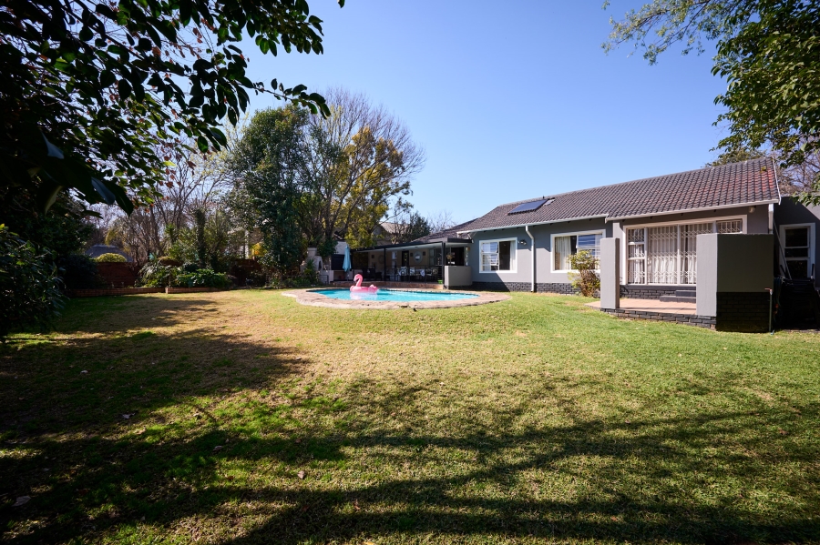 3 Bedroom Property for Sale in Vorna Valley Gauteng
