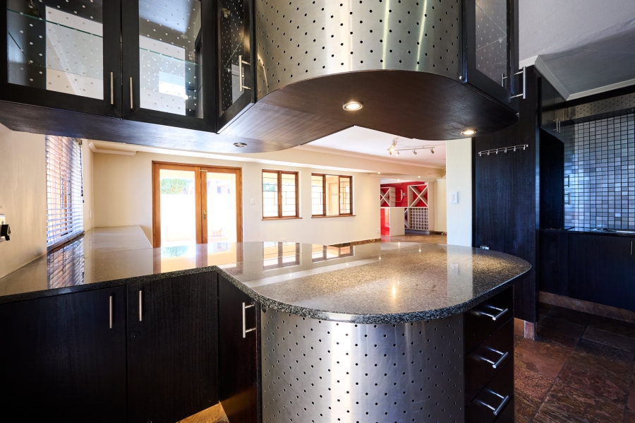 4 Bedroom Property for Sale in Erand Gardens Gauteng