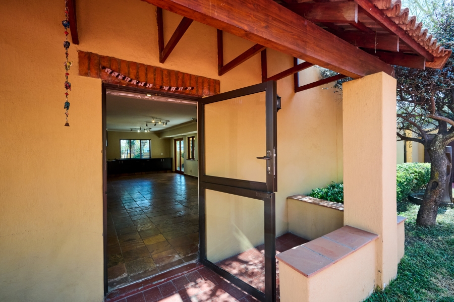 4 Bedroom Property for Sale in Erand Gardens Gauteng