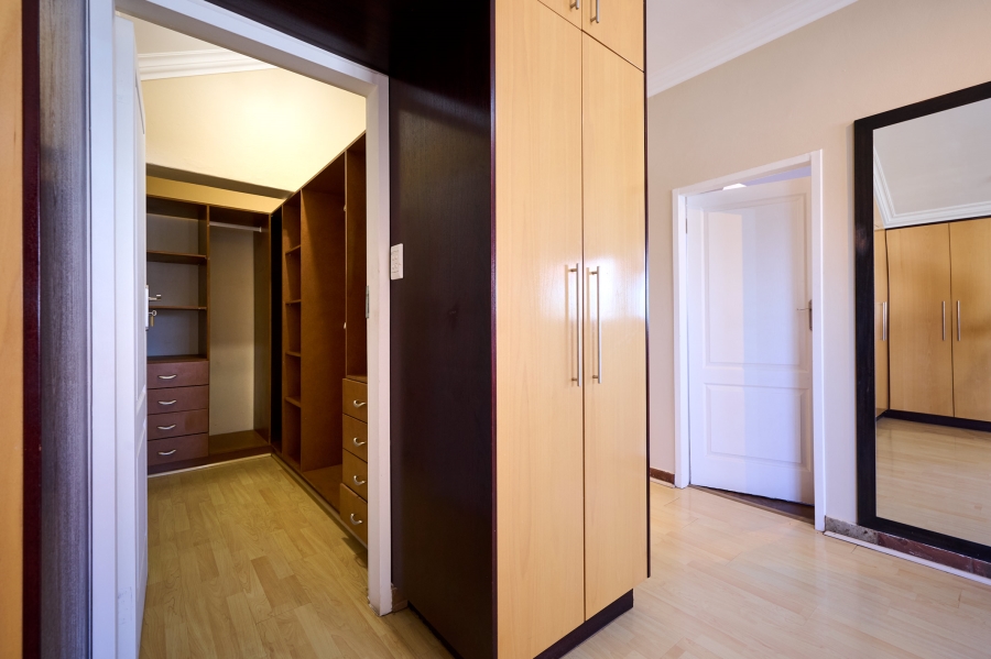 4 Bedroom Property for Sale in Erand Gardens Gauteng