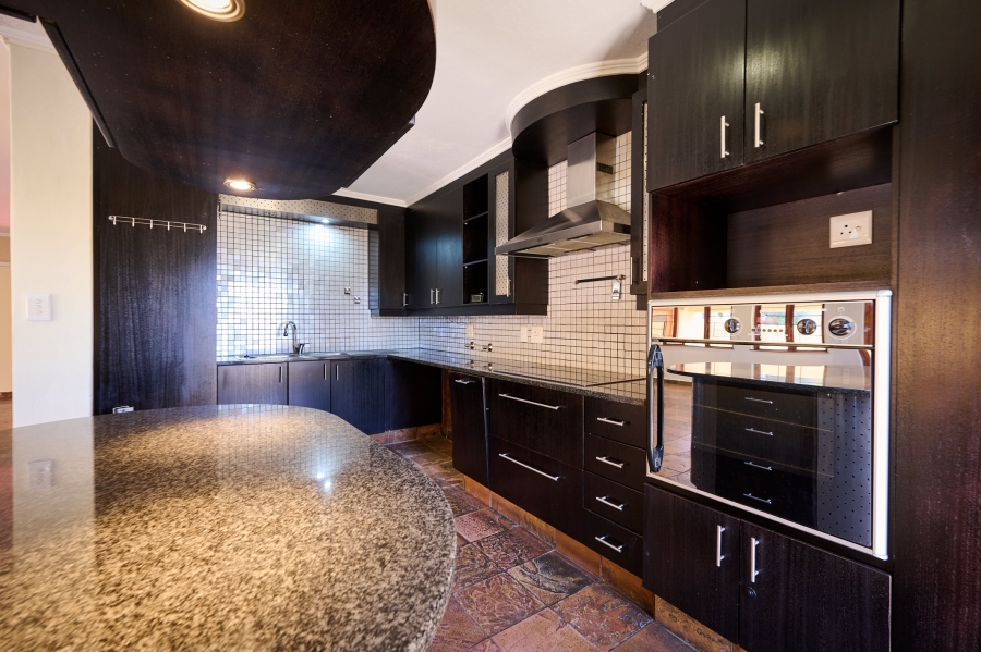 4 Bedroom Property for Sale in Erand Gardens Gauteng