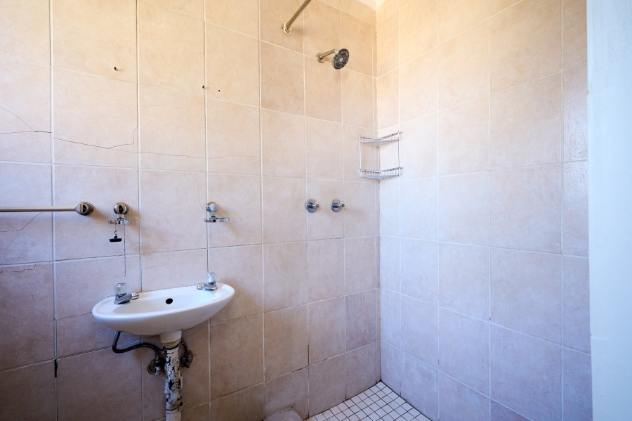 4 Bedroom Property for Sale in Erand Gardens Gauteng