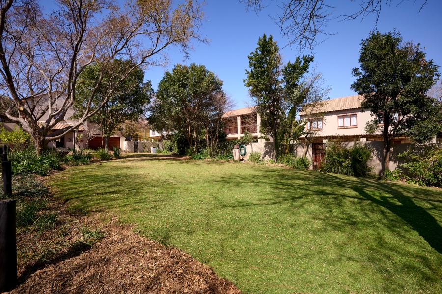 4 Bedroom Property for Sale in Erand Gardens Gauteng