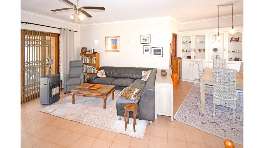 5 Bedroom Property for Sale in Glenferness Gauteng