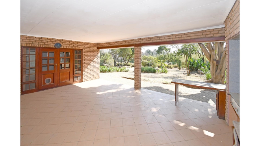 5 Bedroom Property for Sale in Glenferness Gauteng
