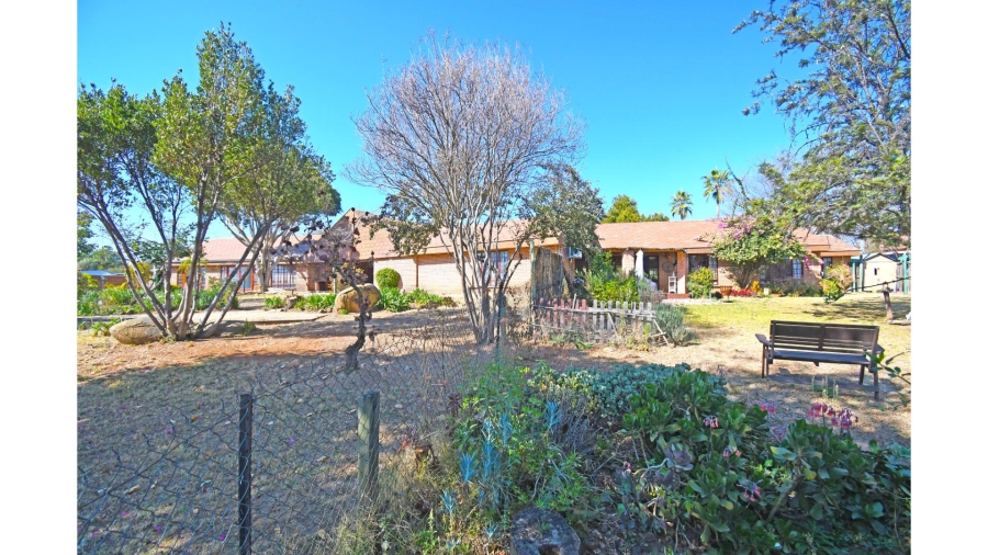 5 Bedroom Property for Sale in Glenferness Gauteng