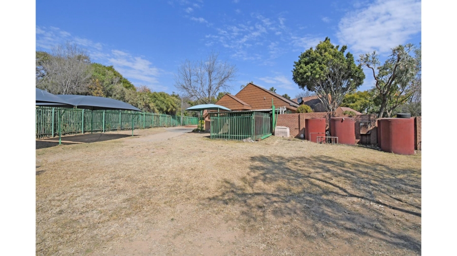 5 Bedroom Property for Sale in Glenferness Gauteng