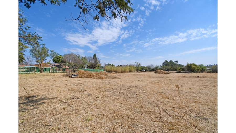 5 Bedroom Property for Sale in Glenferness Gauteng