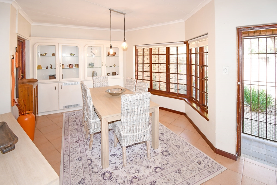 5 Bedroom Property for Sale in Glenferness Gauteng