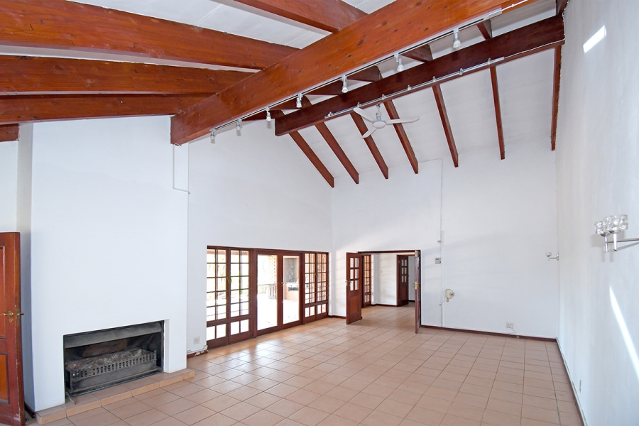 5 Bedroom Property for Sale in Glenferness Gauteng