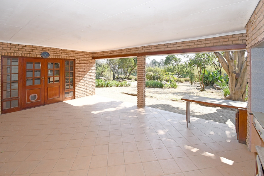 5 Bedroom Property for Sale in Glenferness Gauteng