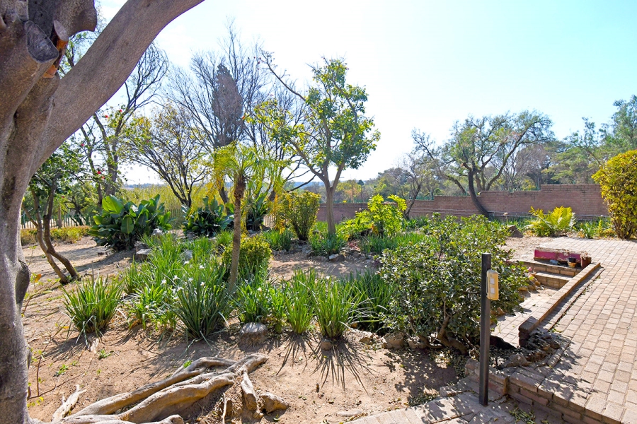 5 Bedroom Property for Sale in Glenferness Gauteng