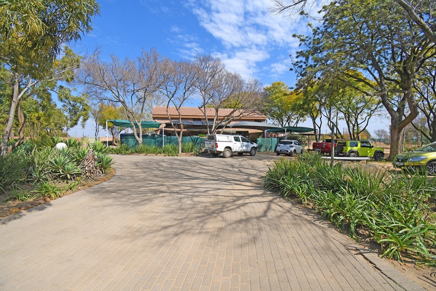 5 Bedroom Property for Sale in Glenferness Gauteng