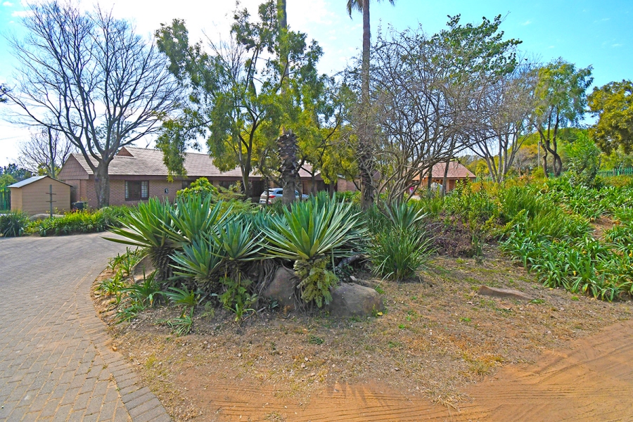 5 Bedroom Property for Sale in Glenferness Gauteng